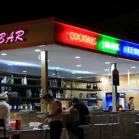 Отель Rosy 2*